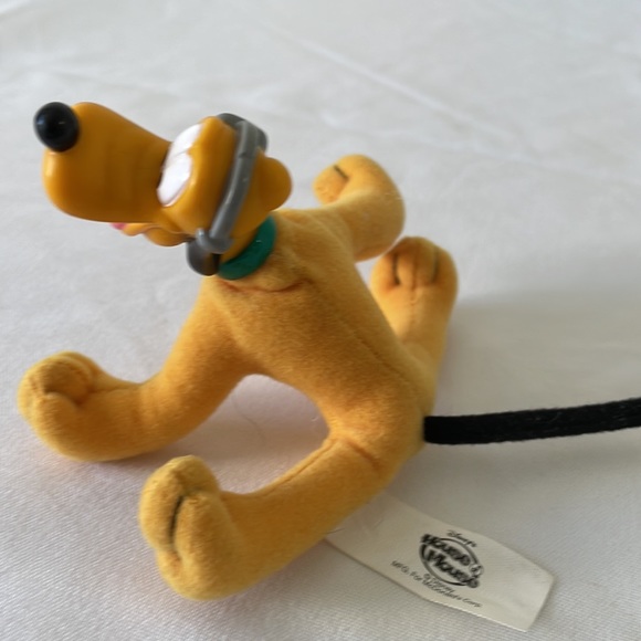 Pluto, Disney’s House of mouse! - Picture 2 of 4
